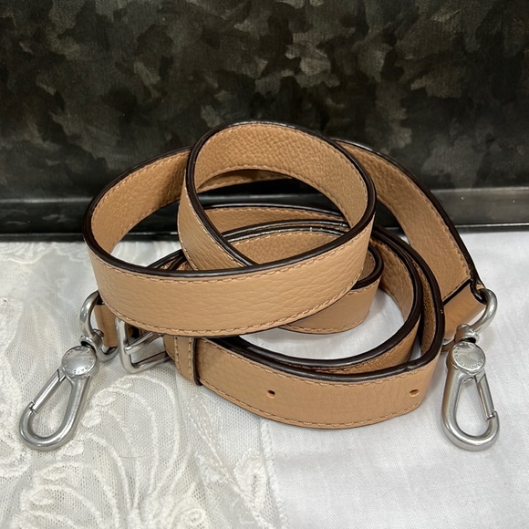 Marc Jacobs Beige Light Brown Silver Hardware Genuine Leather Replacement Strap - Picture 1 of 7